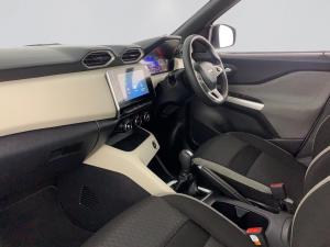 Nissan Magnite 1.0 Acenta AMT - Image 15