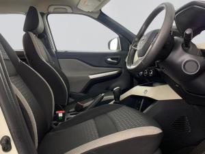 Nissan Magnite 1.0 Acenta AMT - Image 17
