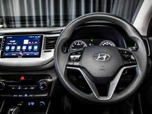 Hyundai Tucson 2.0 Premium auto - Image 8