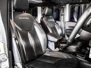 Jeep Wrangler Unlimited 3.6L Polar Edition - Image 10
