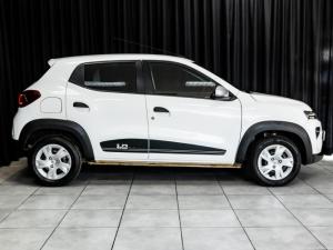 Renault Kwid 1.0 Techno auto - Image 3