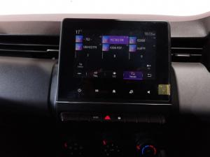 Renault Clio 1.0 Turbo Life - Image 10