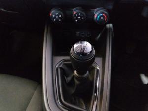 Renault Clio 1.0 Turbo Life - Image 9