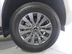 Mitsubishi Triton 2.4DI-D double cab GLS - Image 12