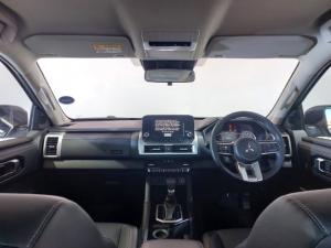 Mitsubishi Triton 2.4DI-D double cab GLS - Image 7