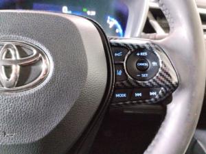 Toyota Corolla 2.0 XR - Image 10