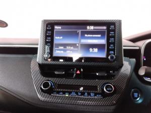 Toyota Corolla 2.0 XR - Image 11