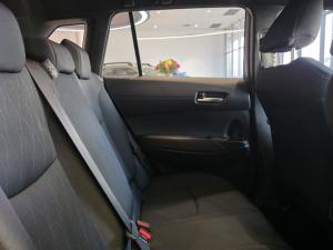 Toyota Corolla Cross 1.8 Xi - Image 10