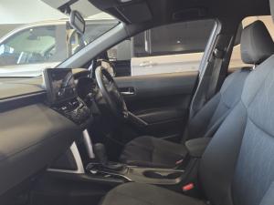 Toyota Corolla Cross 1.8 Xi - Image 9