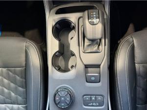 Ford Everest 3.0TD V6 4WD Platinum - Image 12