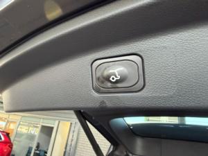 Ford Everest 3.0TD V6 4WD Platinum - Image 19