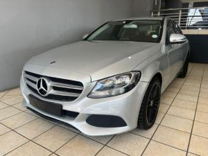 Mercedes-Benz C-Class C180 auto - Image 1