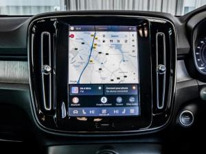 Volvo XC40 B3 Essential - Image 18