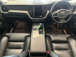 Volvo XC60 B5 AWD Plus Dark - Image 6