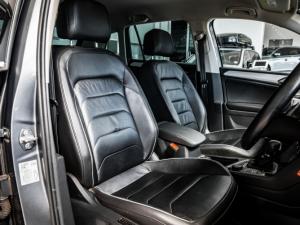 Volkswagen Tiguan 2.0TDI 4Motion Comfortline - Image 9