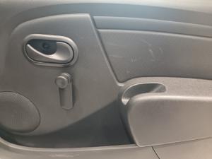 Nissan NP200 1.6i safety pack (aircon) - Image 14