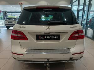 Mercedes-Benz ML ML250 BlueTec - Image 4