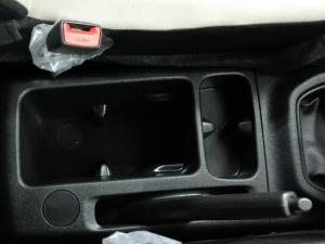 Renault Triber 1.0 Express panel van - Image 11