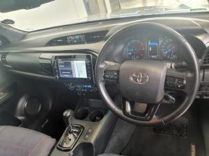 Toyota Hilux 2.8GD-6 double cab 4x4 Legend auto - Image 4
