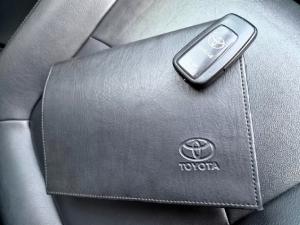Toyota RAV4 2.0 VX - Image 13