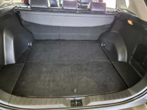 Toyota RAV4 2.0 VX - Image 6