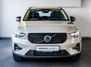 Thumbnail Volvo XC40 B4 Plus Dark