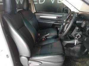 Toyota Hilux 2.4GD single cab S (aircon) - Image 8