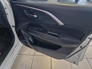 Suzuki Swift 1.2 GL+ auto - Image 10
