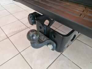 Toyota Hilux 2.4GD-6 Xtra cab Raider manual - Image 17