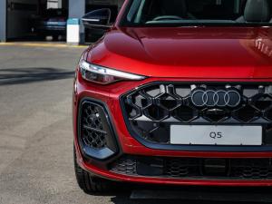 Audi Q5 Sportback TDI quattro S line Black - Image 4