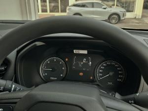 Isuzu D-Max 1.9TD double cab L auto - Image 6