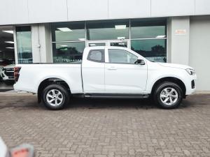 Isuzu D-Max 1.9TD Extended cab LS auto - Image 10