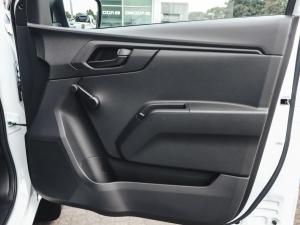 Isuzu D-Max 1.9TD single cab - Image 19