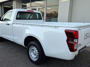 Isuzu D-Max 1.9TD single cab low-rider - Image 3