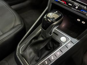 Volkswagen Taigo 1.0TSI R-Line - Image 5