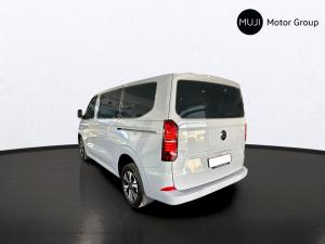 Volkswagen Transporter 2.0TDI Kombi SWB Life - Image 2