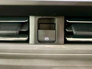 Volkswagen Transporter 2.0TDI Kombi SWB Life - Image 6