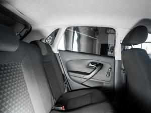 Volkswagen Polo Vivo hatch 1.4 - Image 24