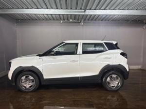 Mahindra XUV 3XO 1.2T MX2 auto - Image 5