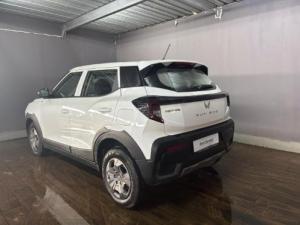 Mahindra XUV 3XO 1.2T MX2 auto - Image 6