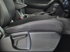 Ford Everest 2.2TDCi XLS - Image 14