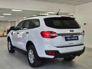 Ford Everest 2.2TDCi XLS - Image 3