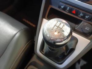 Dodge Caliber 2.4 SXT - Image 16