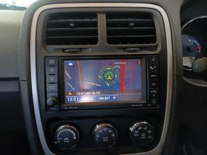 Dodge Caliber 2.4 SXT - Image 17