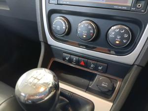 Dodge Caliber 2.4 SXT - Image 19