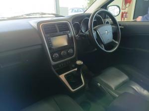 Dodge Caliber 2.4 SXT - Image 9