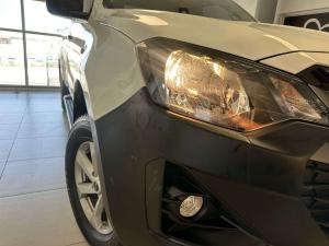 Isuzu D-Max 1.9TD Extended cab L auto - Image 4