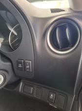 Nissan Navara 2.5DDTi double cab SE Plus auto - Image 11
