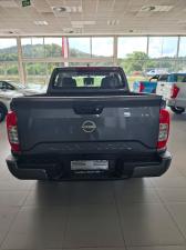 Nissan Navara 2.5DDTi double cab SE Plus auto - Image 12