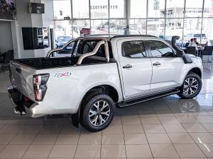 Isuzu D-Max 3.0TD double cab LSE 4x4 - Image 8